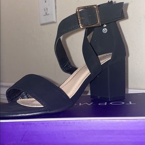 Block heels size 5 1/2